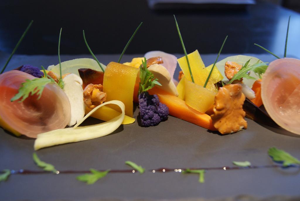Logis Hotel Restaurant Des Voyageurs Tarnac エクステリア 写真